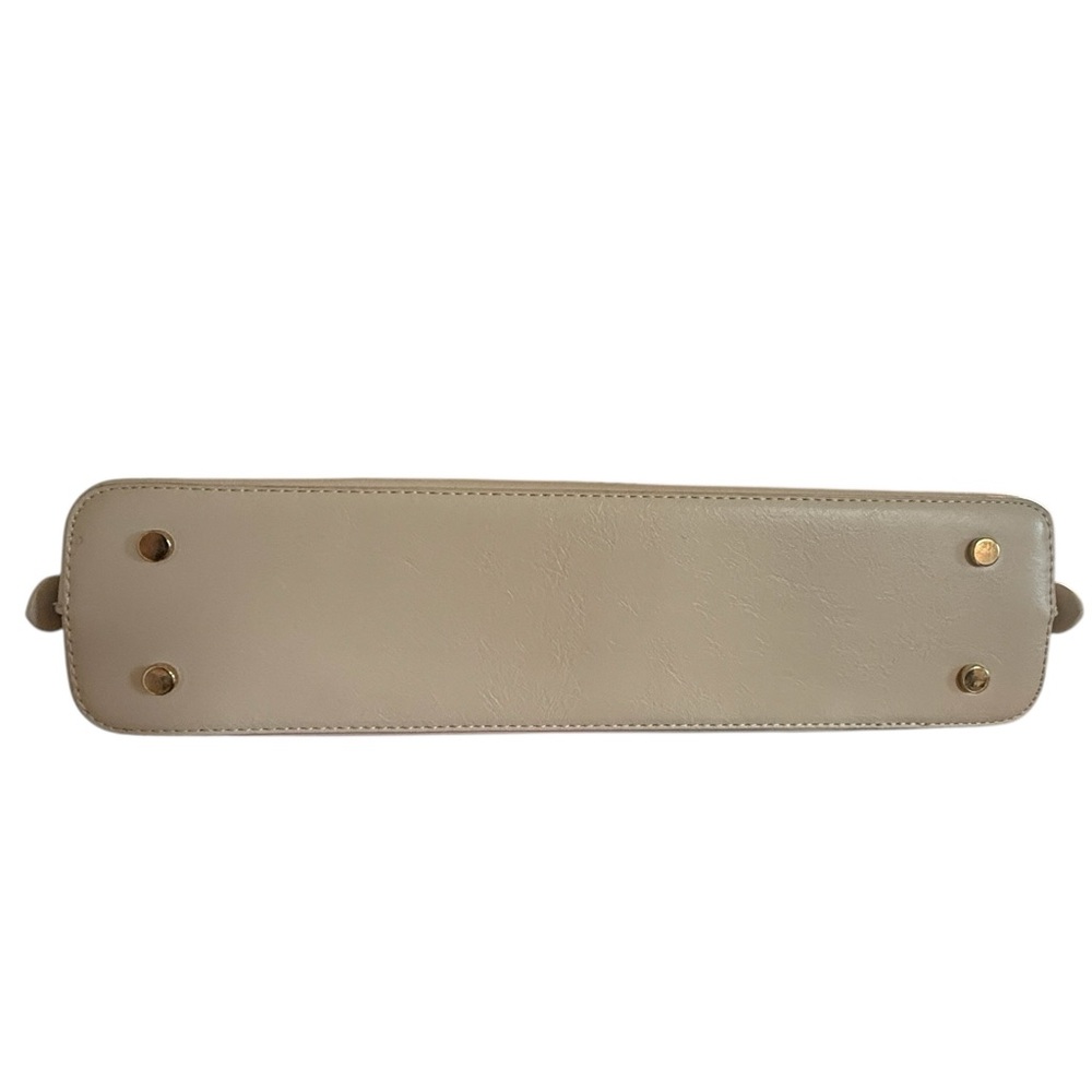 Melie Bianco Dakota Ivory Recycled Vegan Shoulder Bag. - Picture 3 of 9